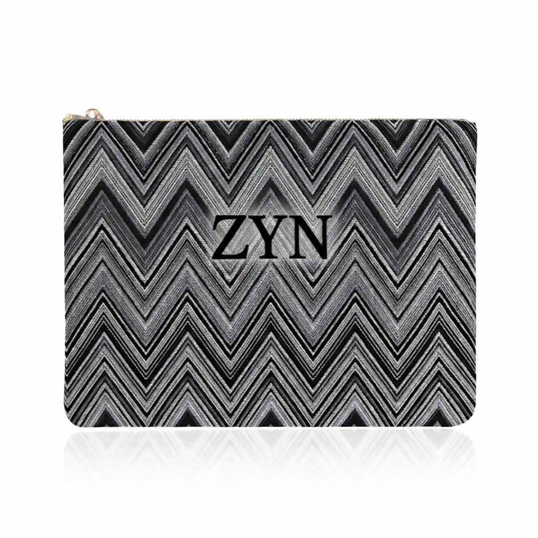 DELİNÂ - NAKIŞ İŞLEMELİ CLUTCH ÇANTA
